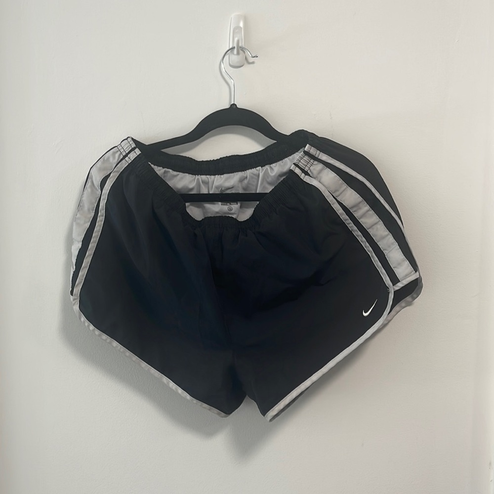 🖤 Nike Dri Fit Running Shorts 🖤